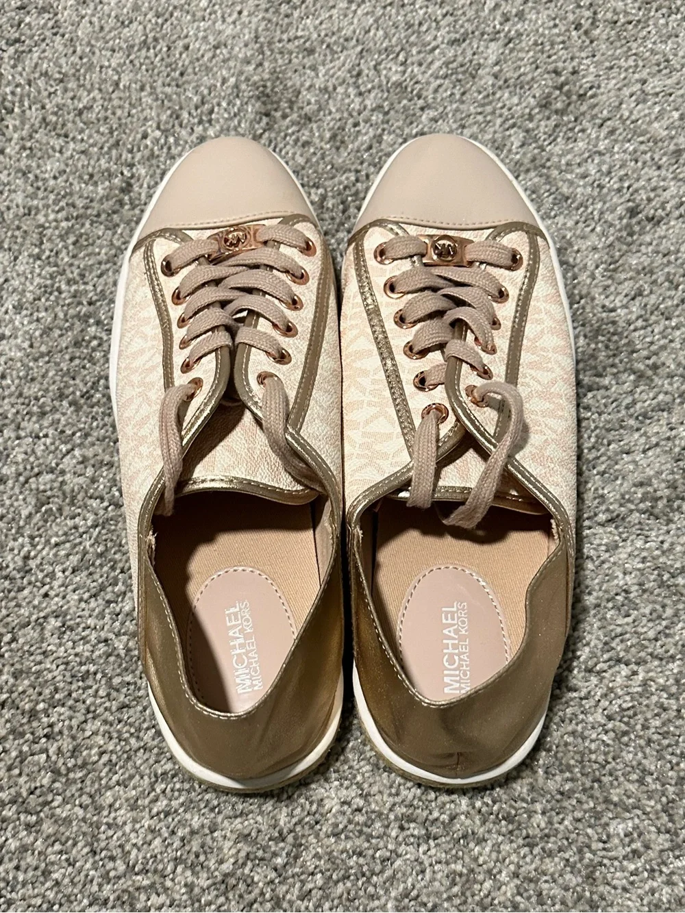 Michael Kors color rose